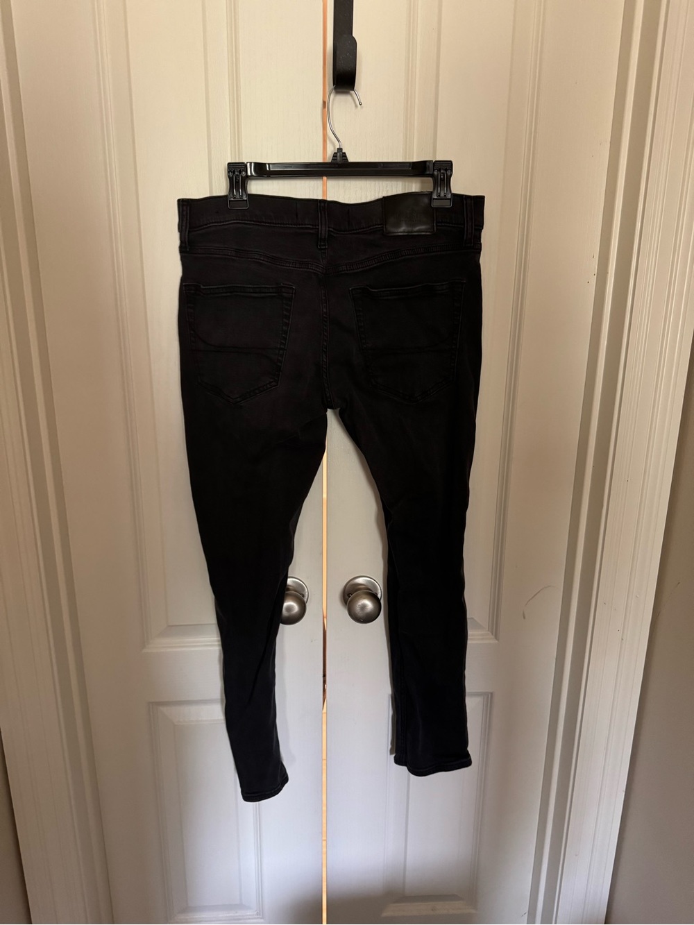 Hollister Black Skinny Jeans - Sleek Stretch Fit